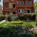 Homely 2Bd Apt In Dassia