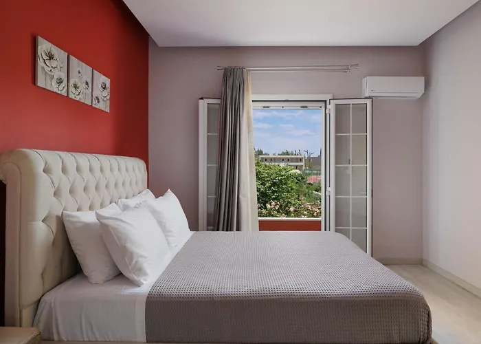 Homely 2Bd Apt In Dassia