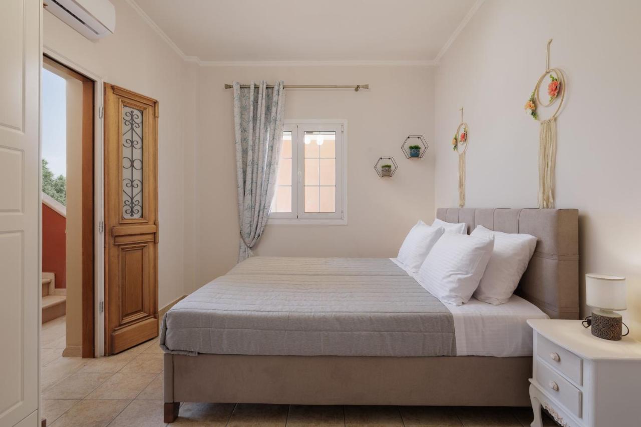 Homely 2bd In Dassia * Kato Korakiana